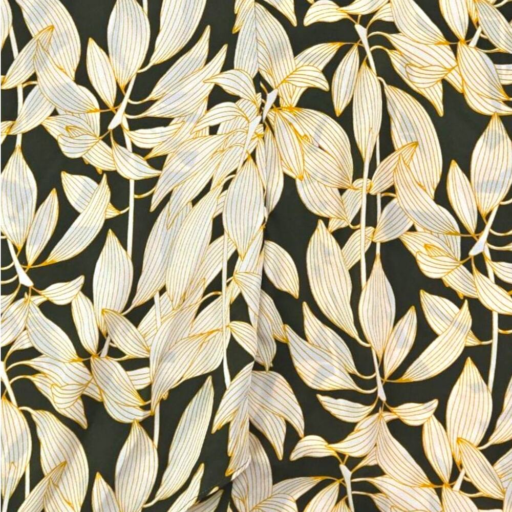 Worthington | Short Sleeve Botanical Themed Blouse | Size Large - Picture 3 of 5